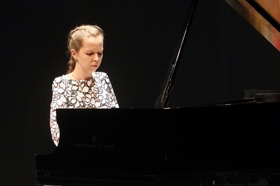 Anna Leyerer