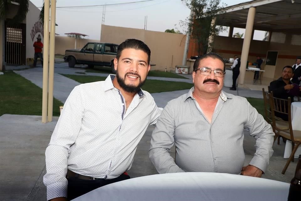 Joel Martínez Jr. y Joel Martínez
