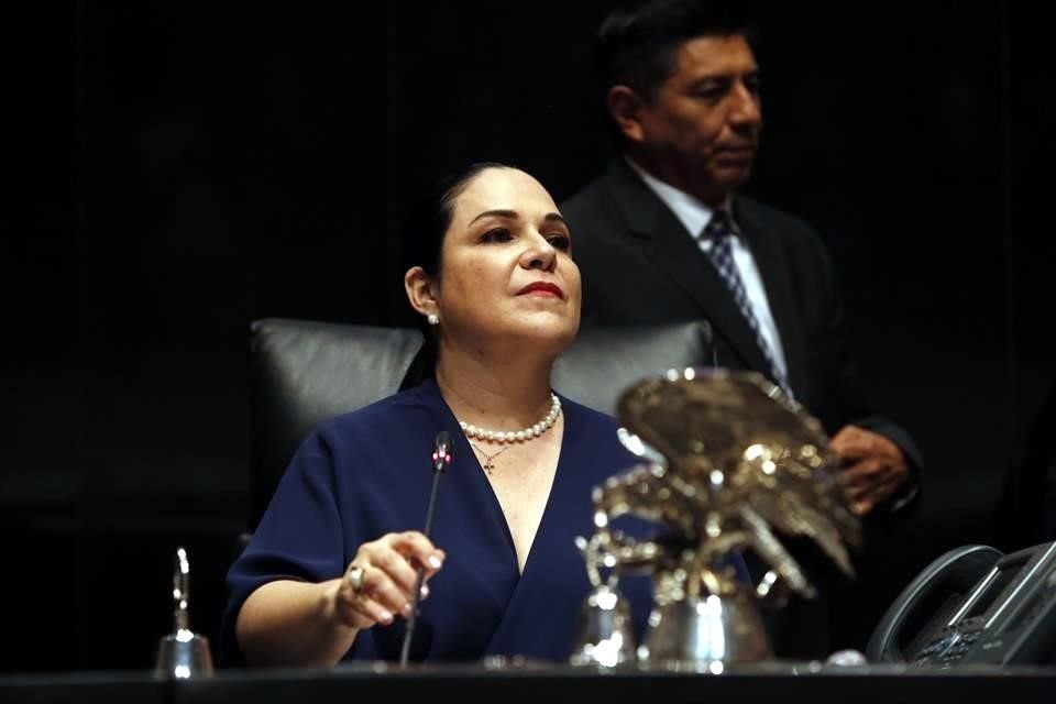 Mónica Fernández, presidenta de la Mesa Directiva de la Cámara de Senadores.