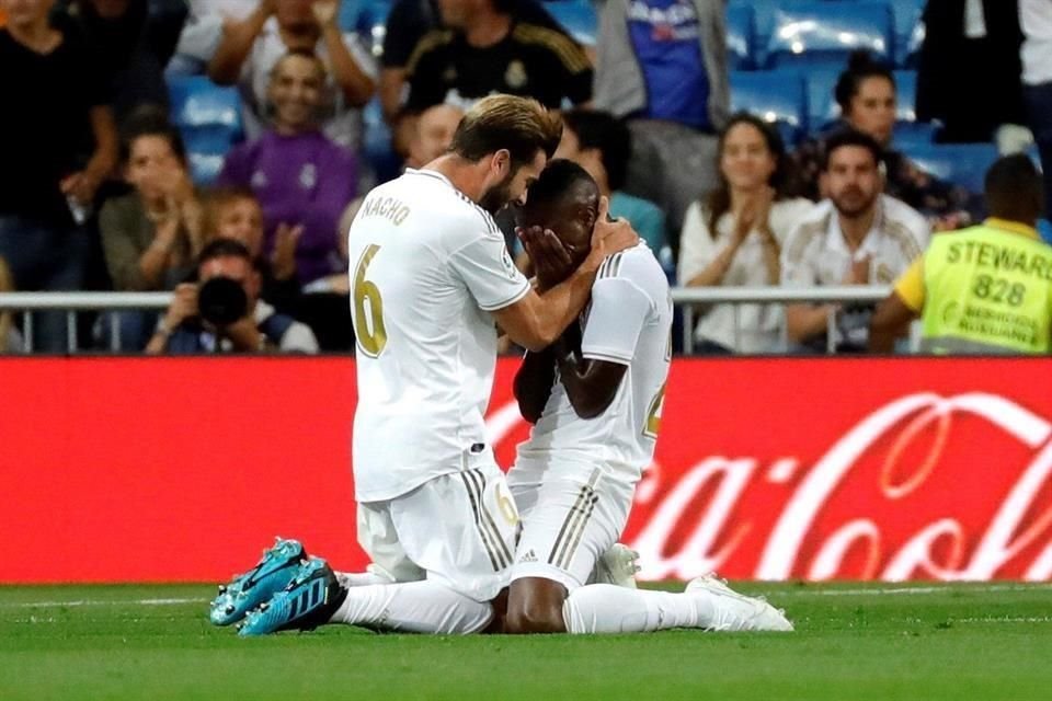Vinicius Junior no se aguantó las lágrimas tras su gol.