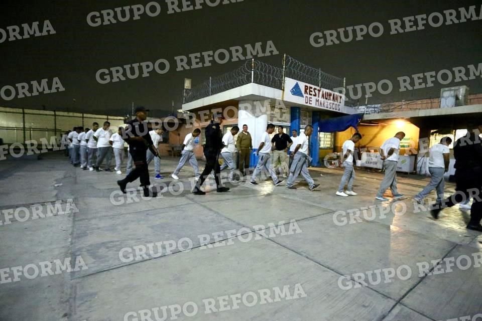 Las últimas horas del Penal del Topo Chico se aceleraron la noche del miércoles.