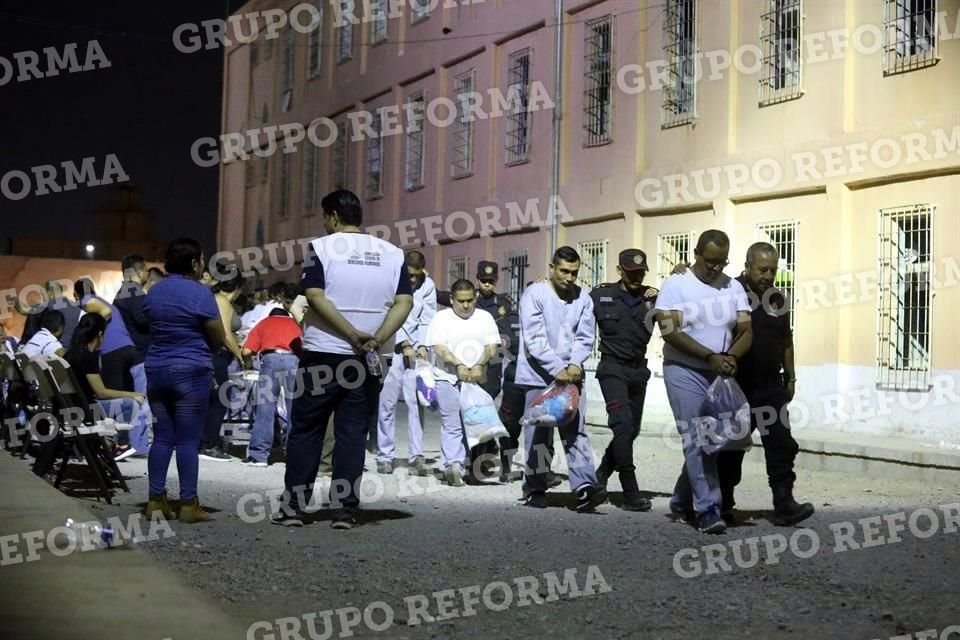 Además de integrantes de las asociaciones civiles Faro en el Camino, Promoción de Paz, Voluntarias Vicentinas y Piscare.