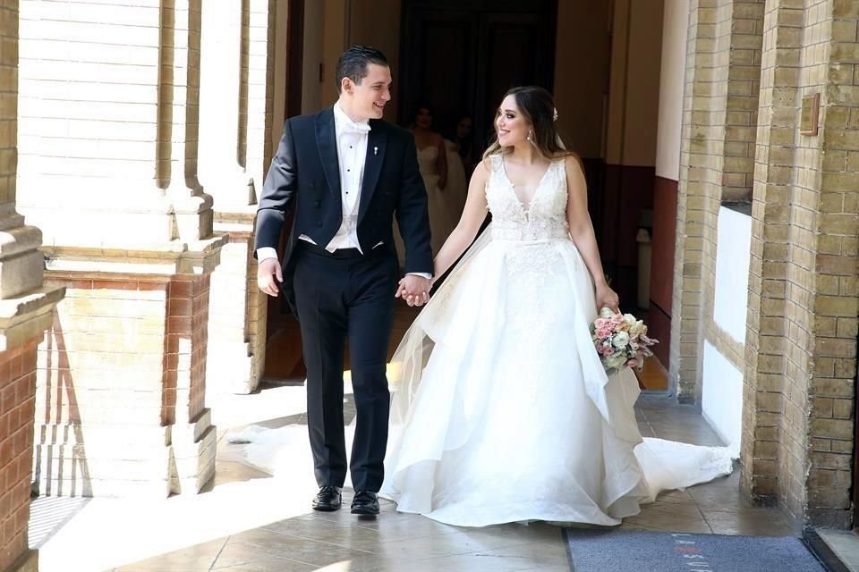 Luis Carlos Valdés Cázares y Cecilia Molina Gómez