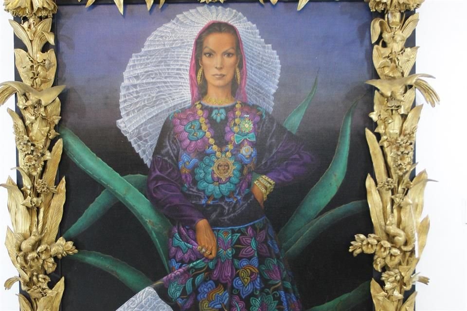 'María Félix en Vestido de Ferisona' alcanzó el valor de cinco millones 280 mil pesos.