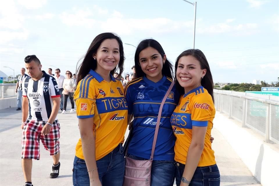 Daniela Ábrego, Ximena Martínez y Dannia González
