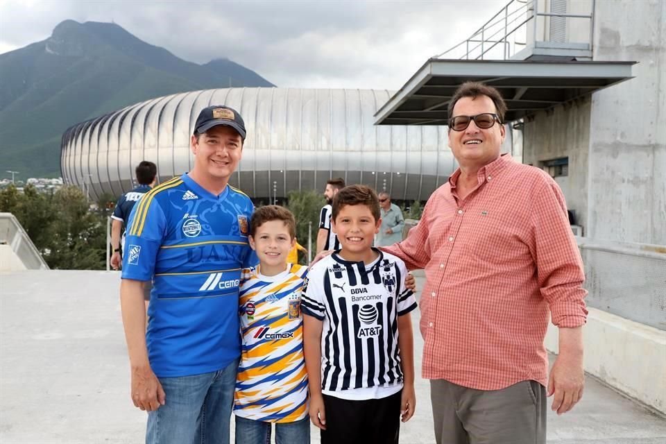 Humberto Martínez, Beto Martínez, Ramiro Botello y Ramiro Cantú
