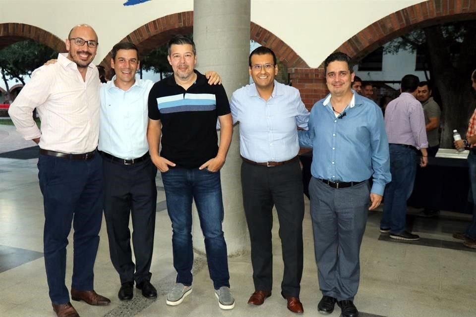 Emilio Álvarez, Pedro March, Carlos González, Mario Treviño y Erick López