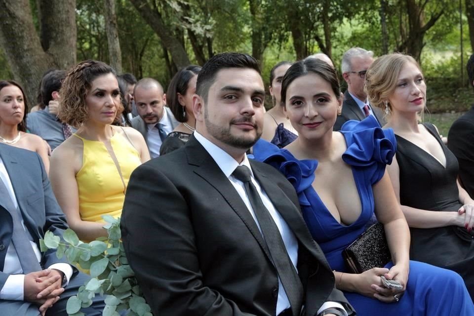 Roberto Concha y Karen Delgadillo