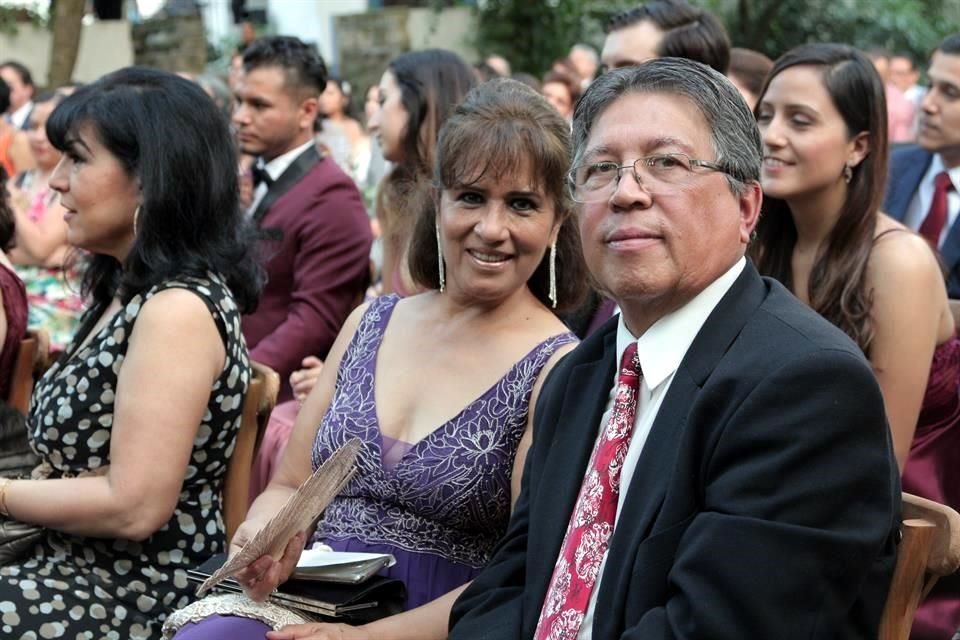 Elsa Rojas de Chora y Mario Antonio Chora