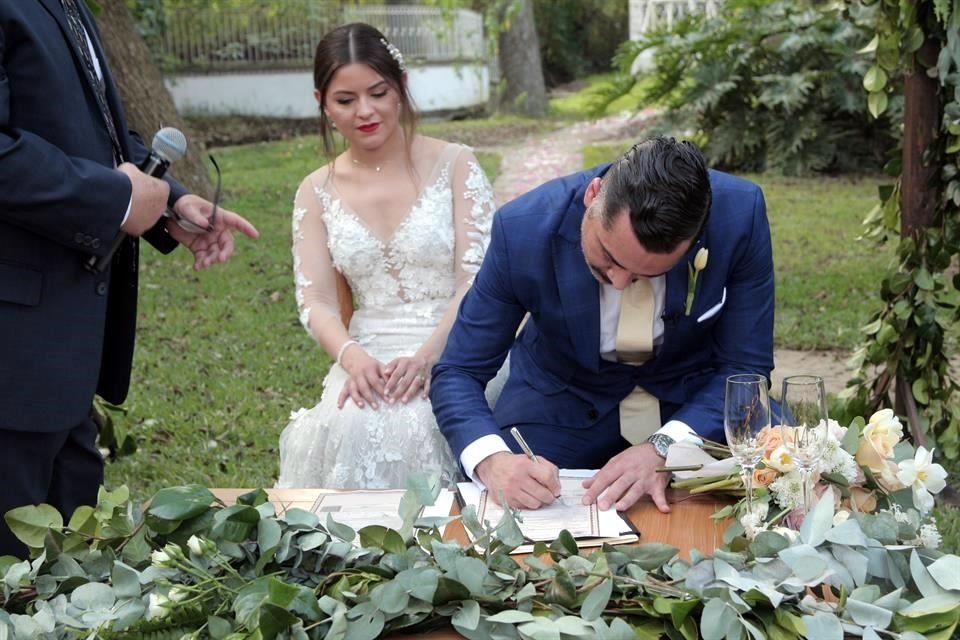 Cynthia Barrera Rodríguez y Orel Arroyo Zamudio