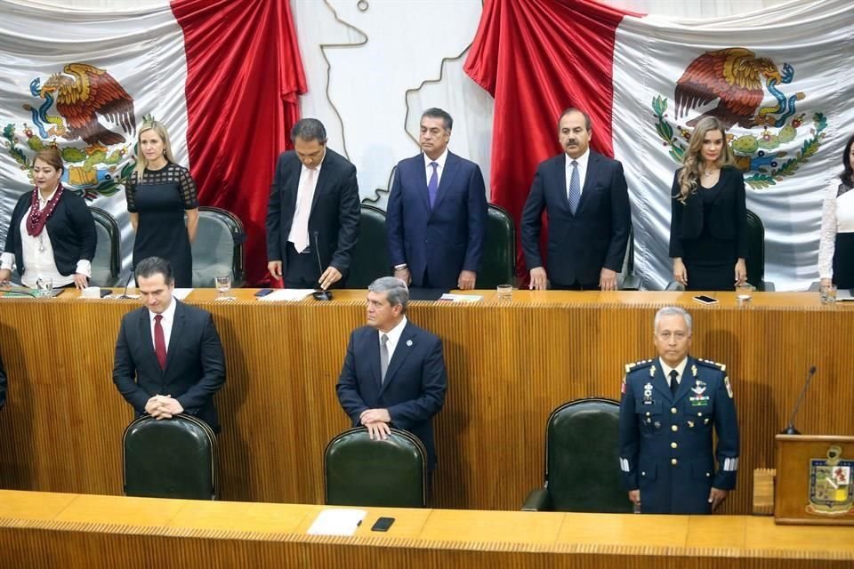 El Gobernador Jaime Rodríguez acudió al Congreso local para rendir su Cuarto Informe.