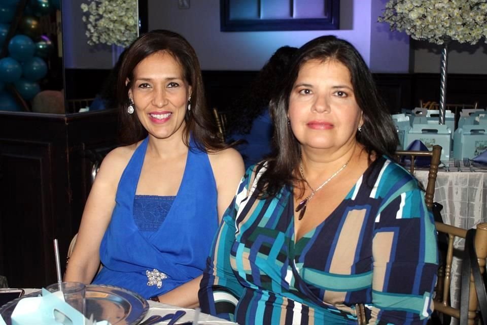 Gloria González y Susana Lozano