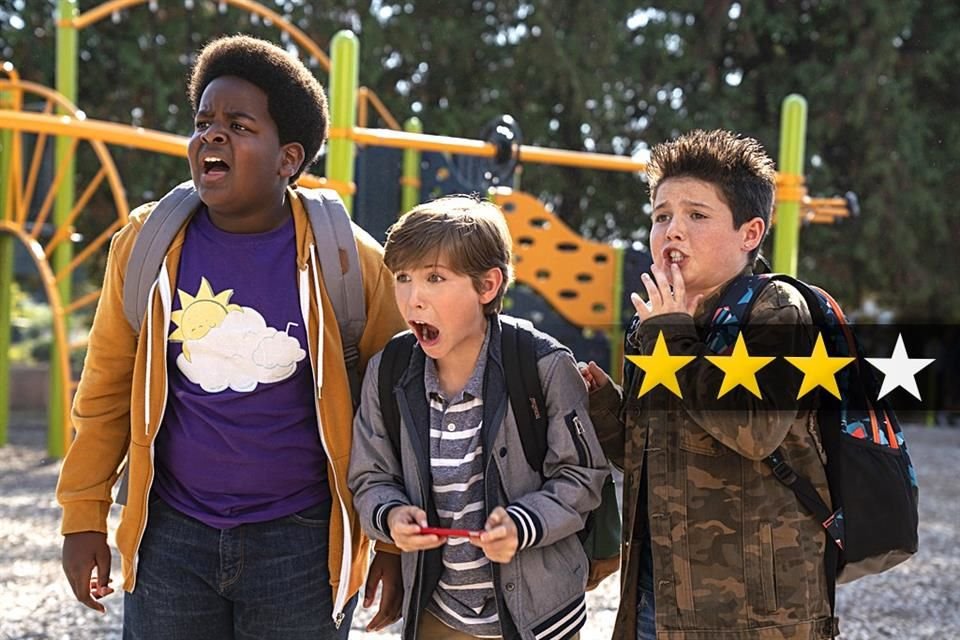 Los protagonistas de 'Chicos Buenos' logran conjuntar, con hilaridad, una historia adolescente con un humor sexual y negro.