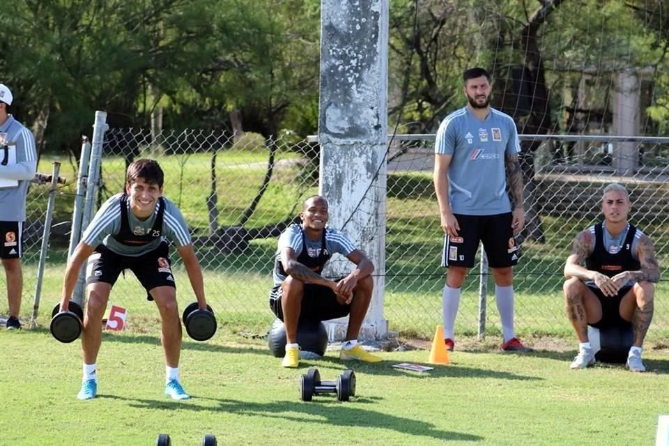 Los felinos entrenaron este lunes en La Cueva de Zuazua.