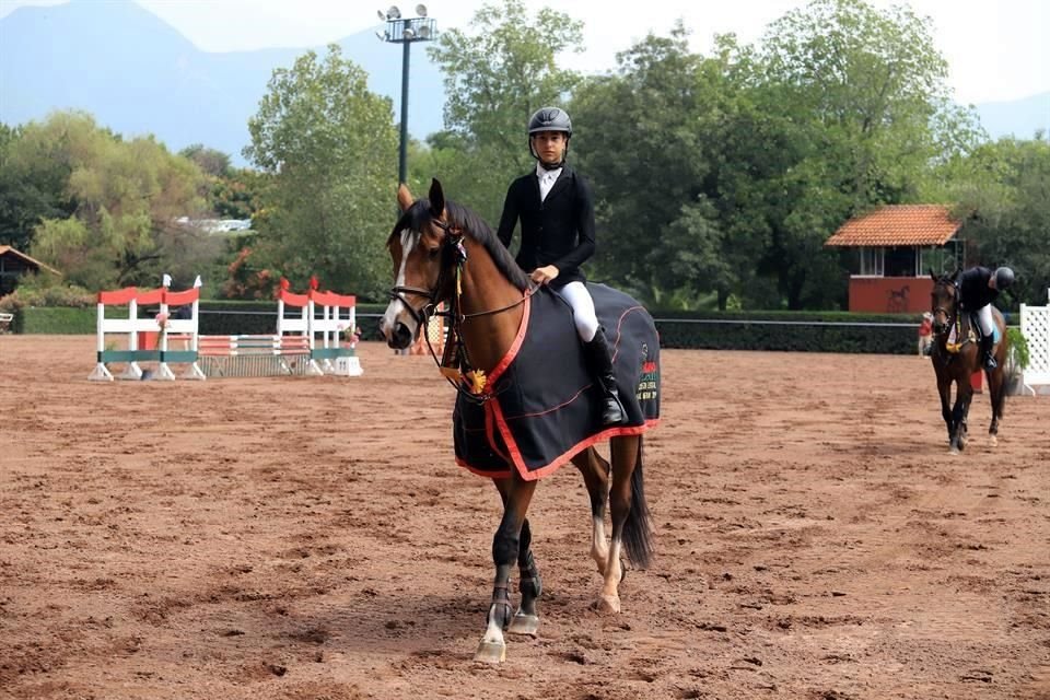 INFANTIL MEDIUM Campeón Cristóbal Canavati