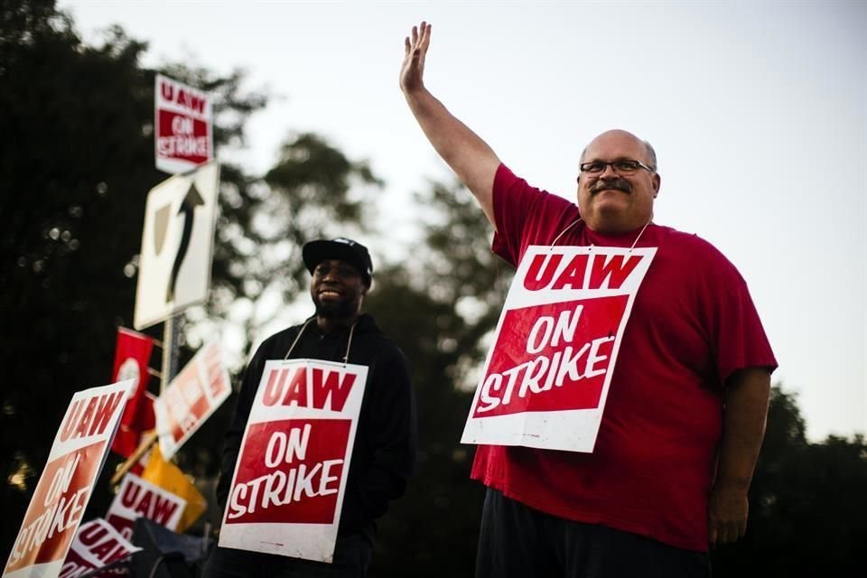 'La principal prioridad del equipo negociador ha sido asegurar un convenio fuerte y justo', dijo el vicepresidente de UAW.