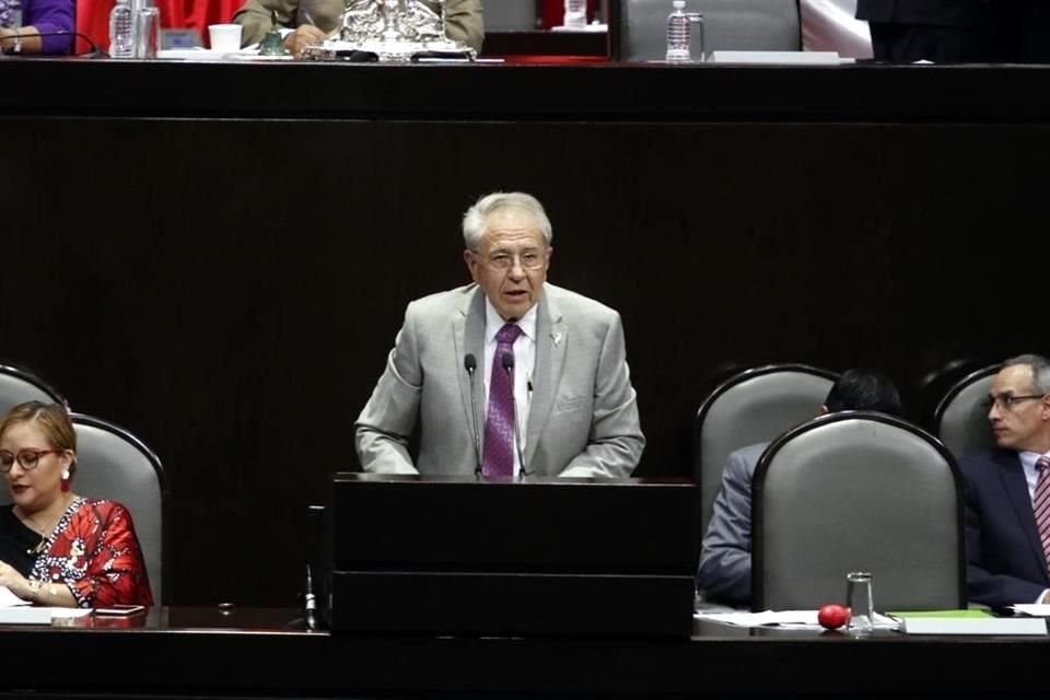 Durante su comparecencia en la Cámara de Diputados, dijo que el 3 de julio de 2019 se presentó en la Cámara de Diputados la iniciativa de la creación del Instituto Nacional de Salud del Bienestar.