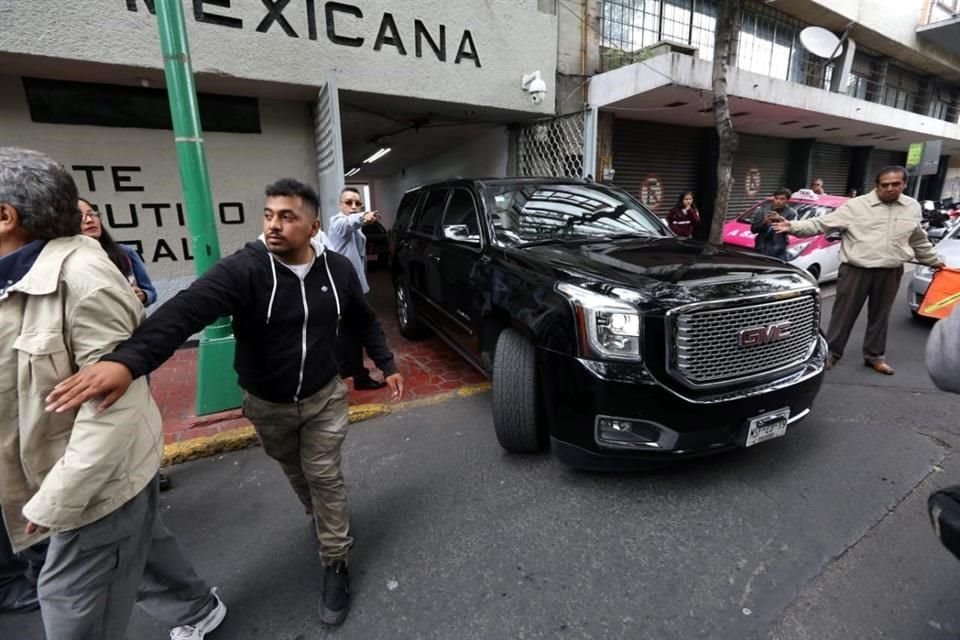 Líderes salieron de la asamblea en la que se eligió a Manuel Limón.