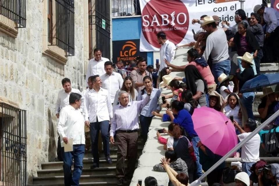 Este fin de semana, el Presidente cerró su gira por 80 hospitales y abrió otra por más de 100 comunidades indígenas.