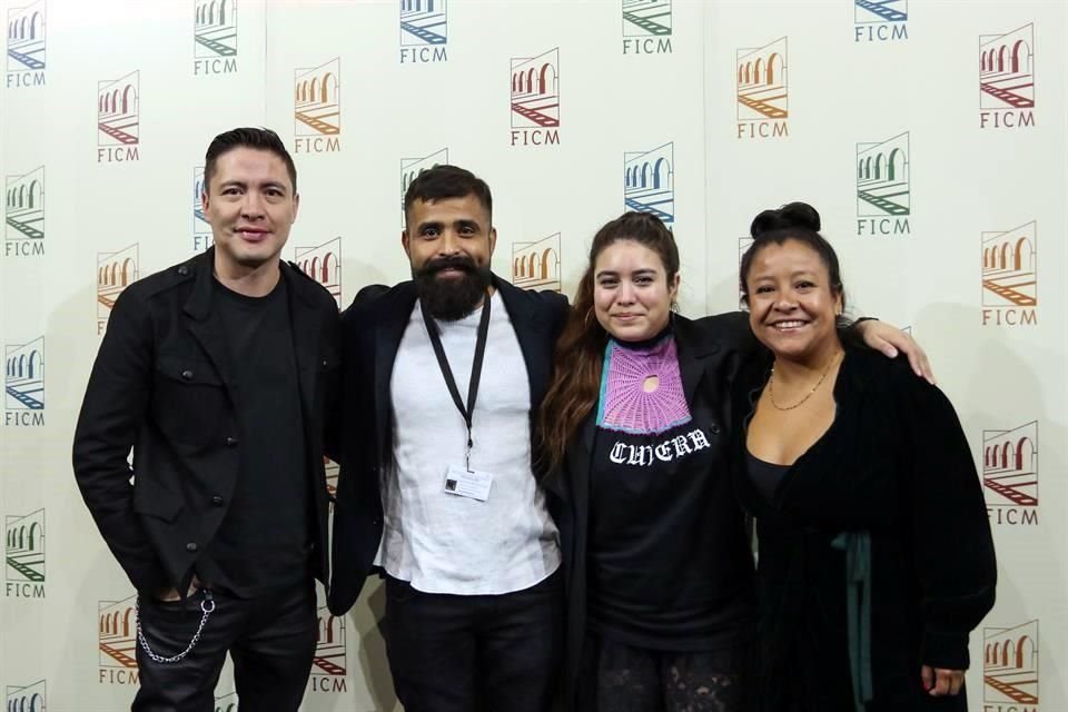 Armando Hernandez, Carlos Lenin, Paloma Petra, Monica del Carmen presentaron el filme 'La Paloma y el Lobo' en el FICM.