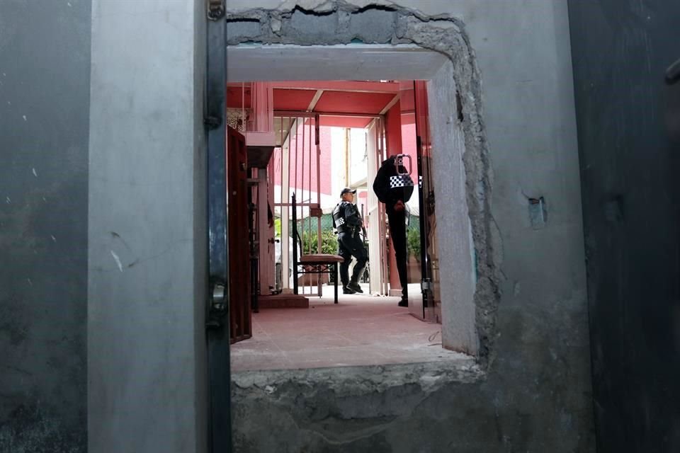 El Jefe de la Policía señaló que por la cantidad de armas y droga incautadas, se hacía evidente la protección que estos grupos criminales tuvieron por las autoridades durante años.  