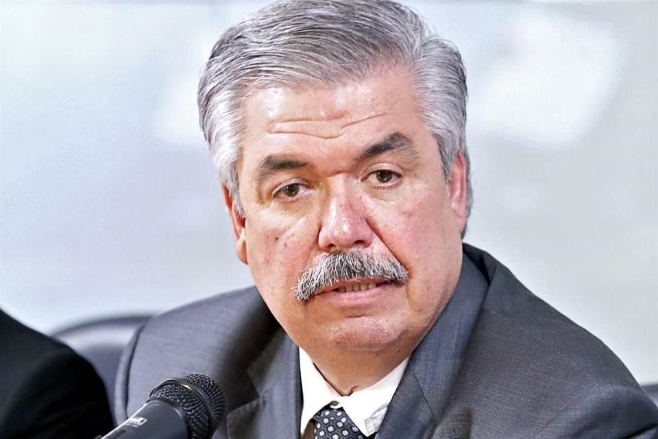 Hernán Martínez.