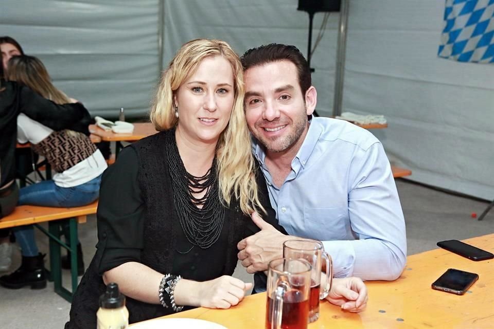 Claudia Cortés de Maldonado y Francisco Maldonado