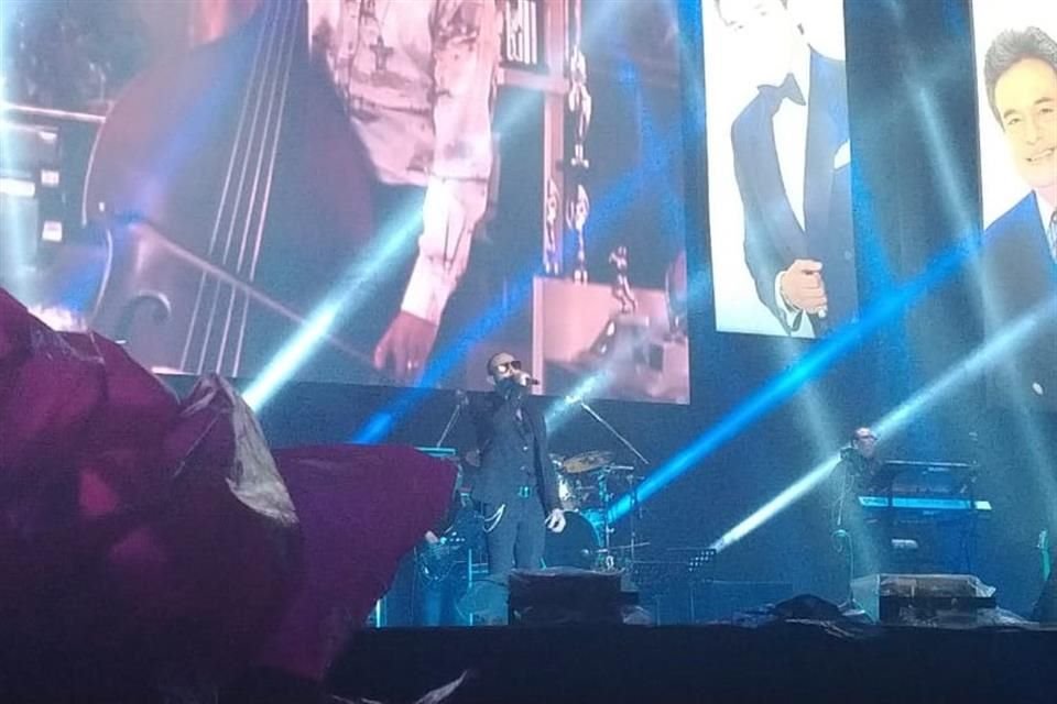 Erik Rubín fue muy bien recibido cuando interpretó 'Amor, Amor'.