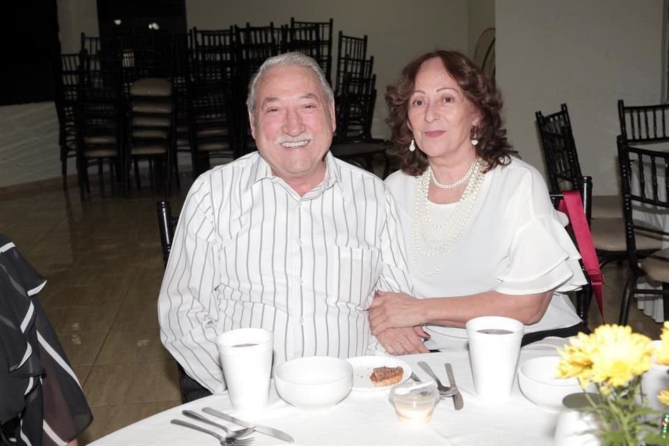 Alberta Guajardo y Lino Guajardo