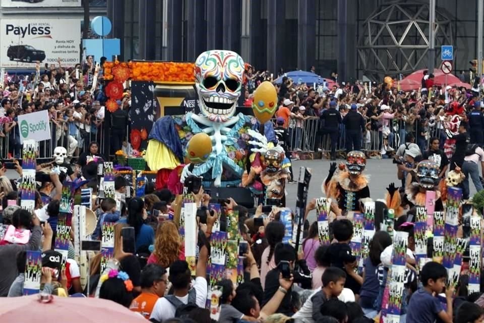 El Desfile del Día de Muertos en la Ciudad de México se organiza y se prevé realizar como antes de la contingencia por Covid-19.