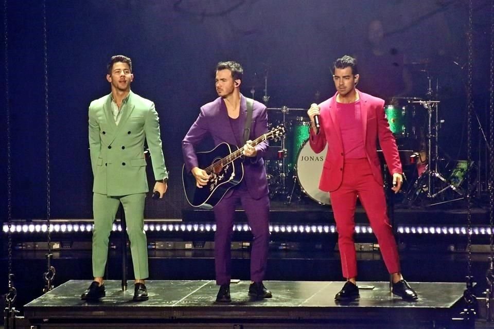 Los Jonas Brothers demostraron que son más poderosos juntos luego de una separación de casi seis años.