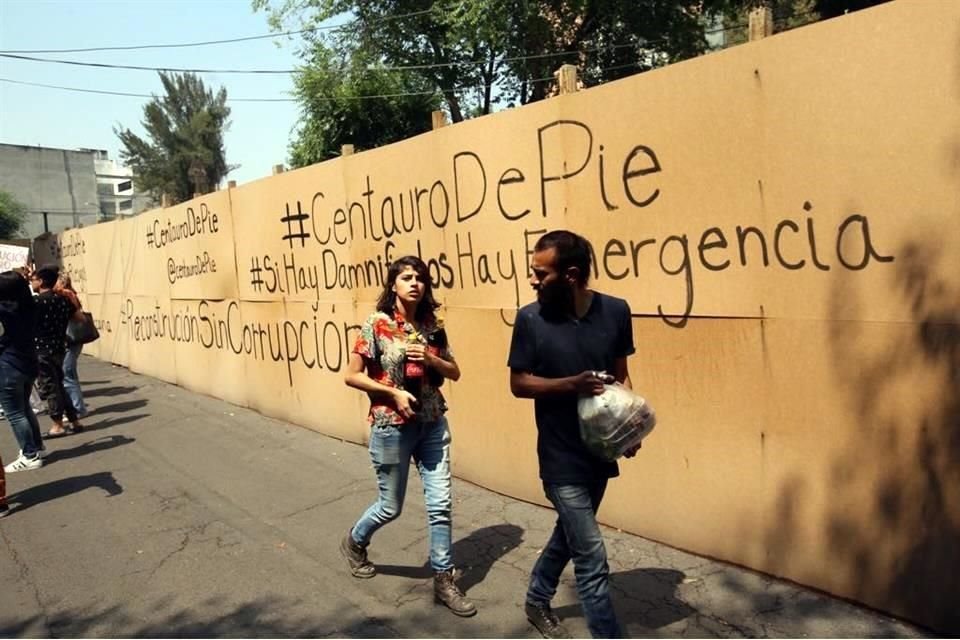 Según cálculos que hizo un experto de la UNAM para el edificio cercano, denominado Pegaso, agregó Avilés, es posible una rehabilitación y costaría menos de 30 millones de pesos.