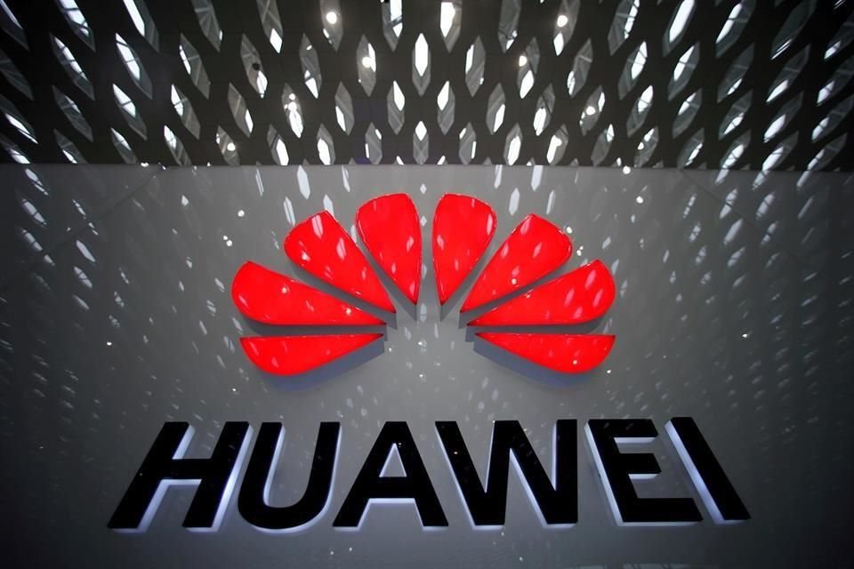 Huawei batió sus récords de ventas en China en el tercer trimestre de este año con un crecimiento del 66 por ciento, elevando cuota de mercado hasta el 42 por ciento.