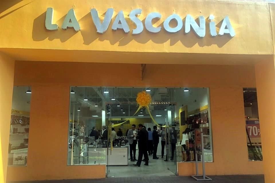 La Vasconia abrió su primera tienda propia en el País, donde comercializará su línea de productos de consumo.