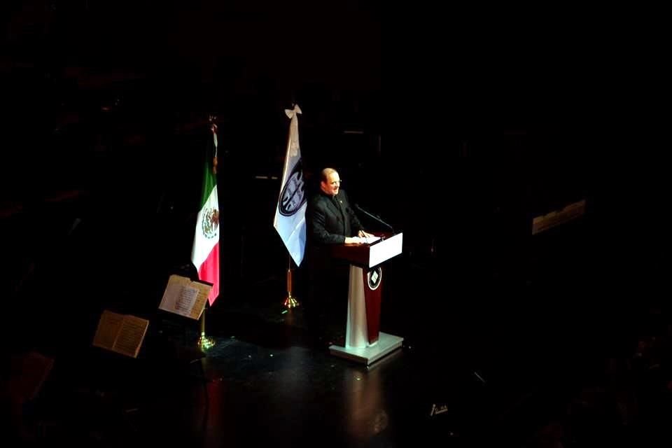 Ubicado en Huixquilucan, el Centro Cultural Mexiquense Anáhuac incluye el Teatro Ángel y Tere Losada, con aforo para mil 300 asistentes.