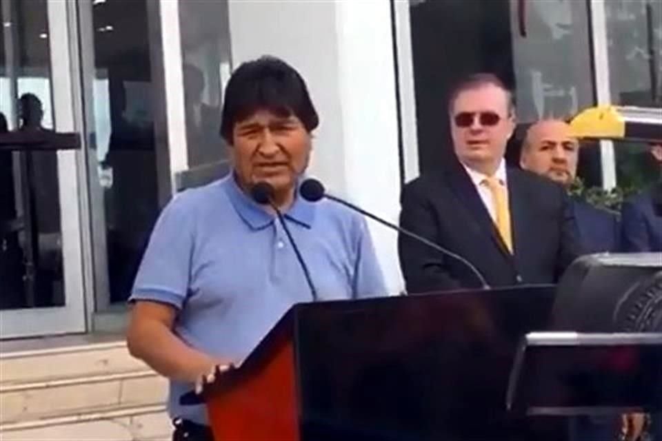 Evo Morales ofreció un mensaje tras su arribo a México.