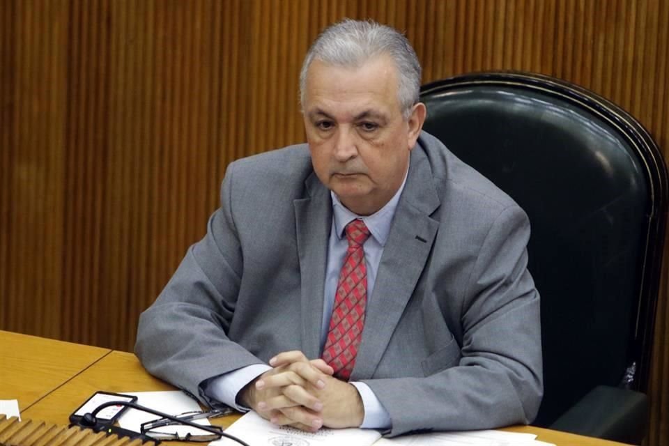 Garza y Garza dijo que la compra se realizó cuando Bernardo González era el titular de la Secretaría de Seguridad.
