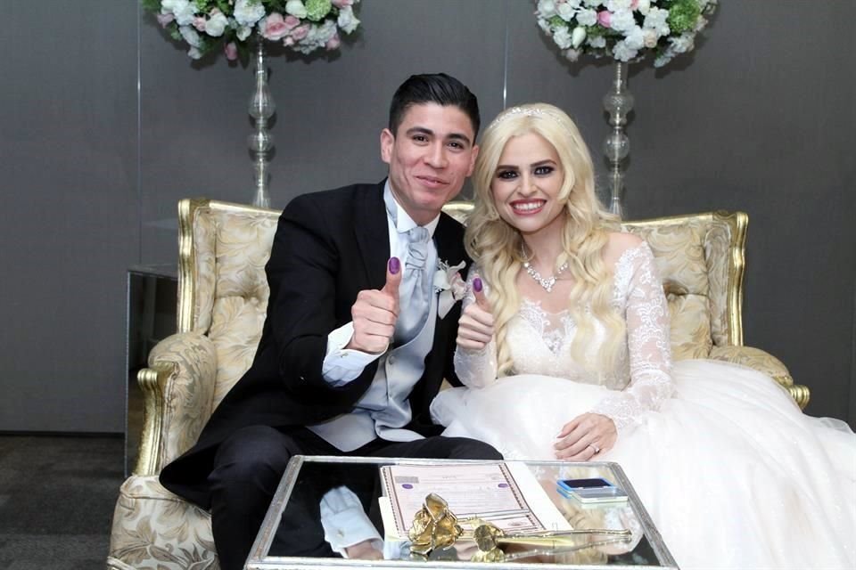 Edith Maria Menchaca Alanis y Guillermo Diaz Tovar