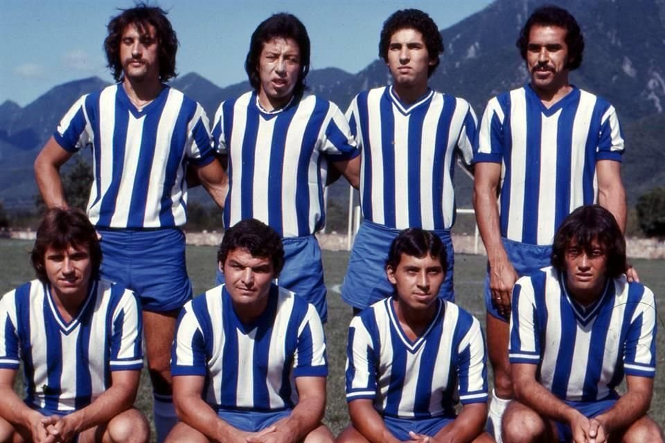 Foto Historica de los Rayados de 1974.