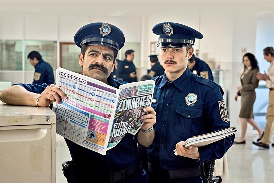 Adrián Vázquez interpreta a un carismático agente corrupto que hace pareja con Alfonso Dosal, el policía Roberto S. Recto.