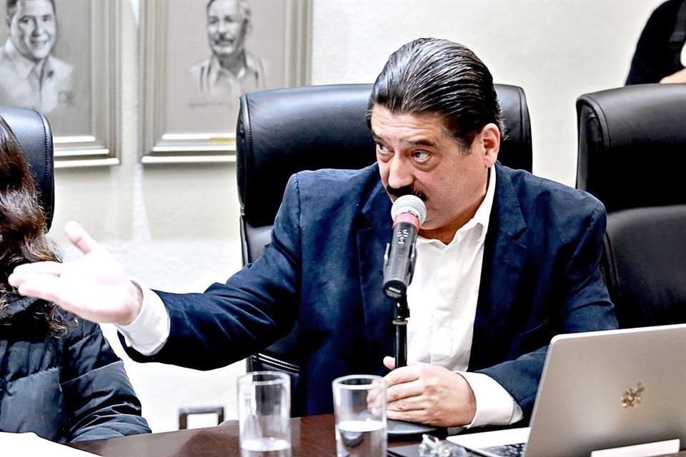 La fracción del PAN y regidores independientes entablaron una fuerte discusión respecto a la renuncia de Luis Rodolfo Zamorano Ruiz, como director del IMPLANG.