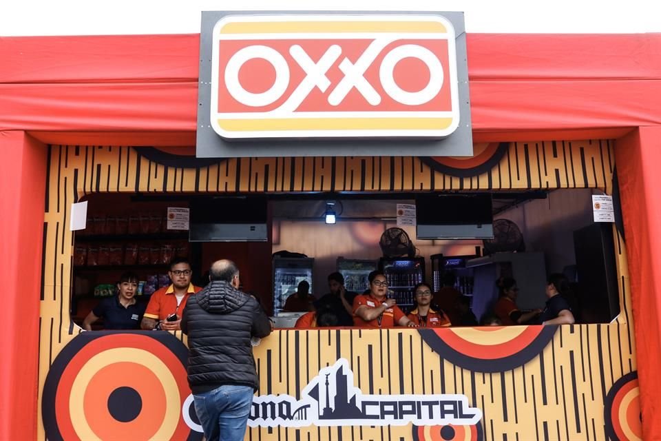 Hasta la cadena Oxxo estuvo presente en el festival.