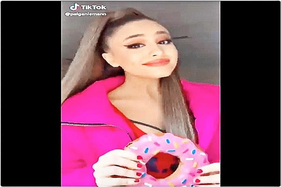 Damn! >> Ariana, ¿eres tú?