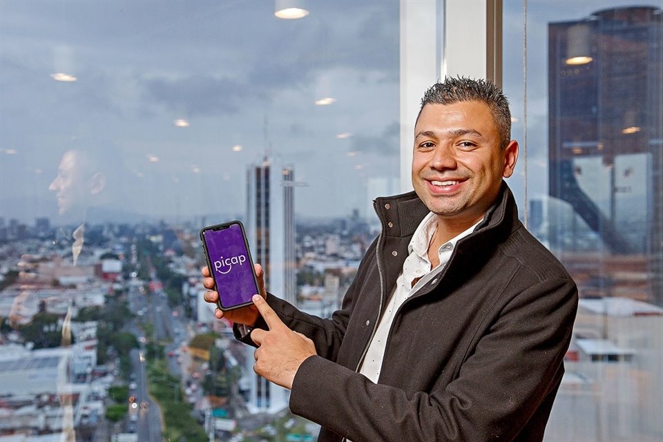 Héctor Neira, CEO y cofundador de Picap, señala en que las semanas que ha operado en la Ciudad ya lleva entre 300 y 500 viajes.