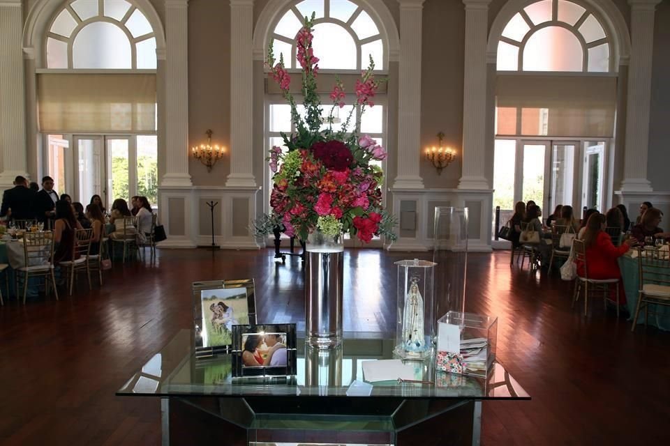 Detalle de la Despedida de Ana Karen Montemayor