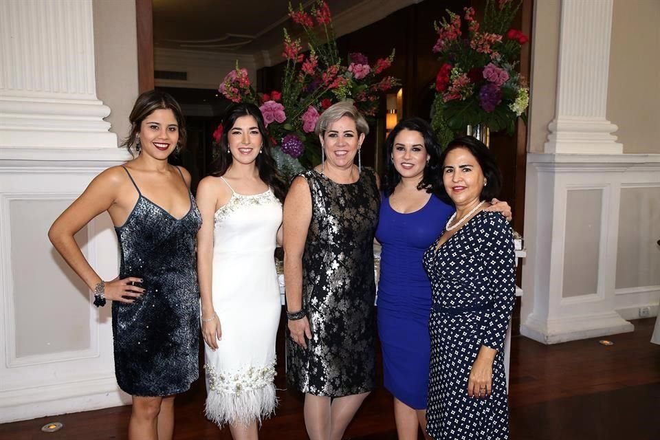 Fernanda del Ángel, Ana Karen Montemayor, María Cristina Graf de Del Ángel, Priscila del Ángel