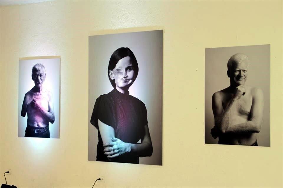 Exposición fotografica 'Superhéroes'