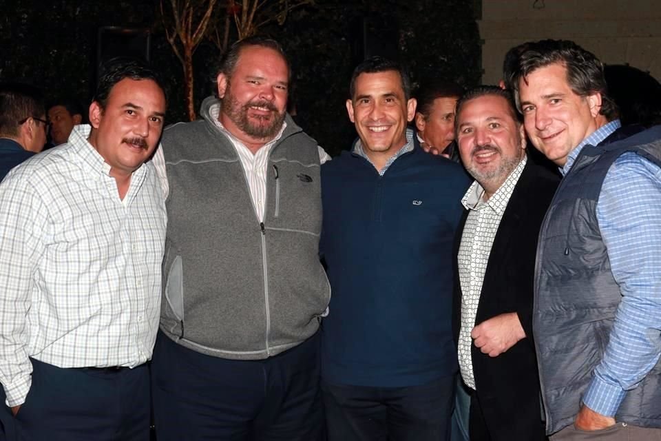 Manuel Huerta, Gustavo Gámez, Roberto Cantú, Eduardo Nájera y Adalberto Guajardo