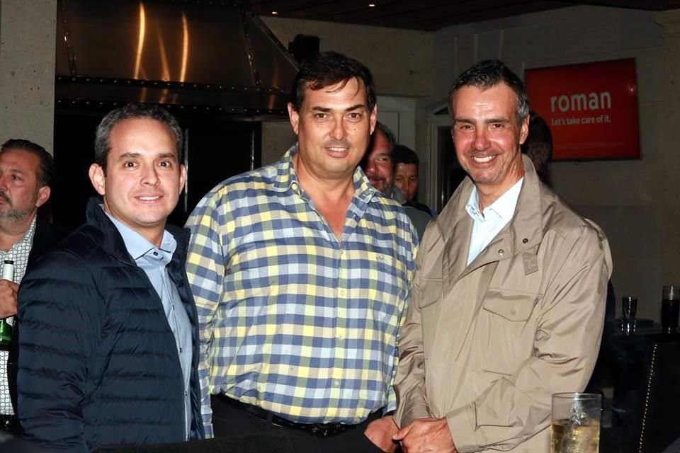 Eduardo Coronado, Chuy Gracia y Carlos García