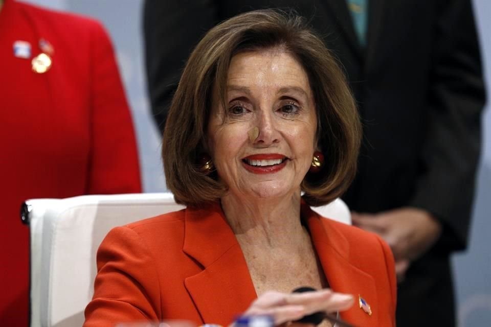 La presidenta de la Cámara de Representantes de Estados Unidos, Nancy Pelosi, ofrecerá conferencia de prensa dentro de unos momentos.